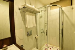 Allita Resorts and Hotels Bathroom