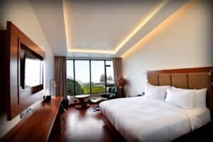 luxurious resort in Kurseong